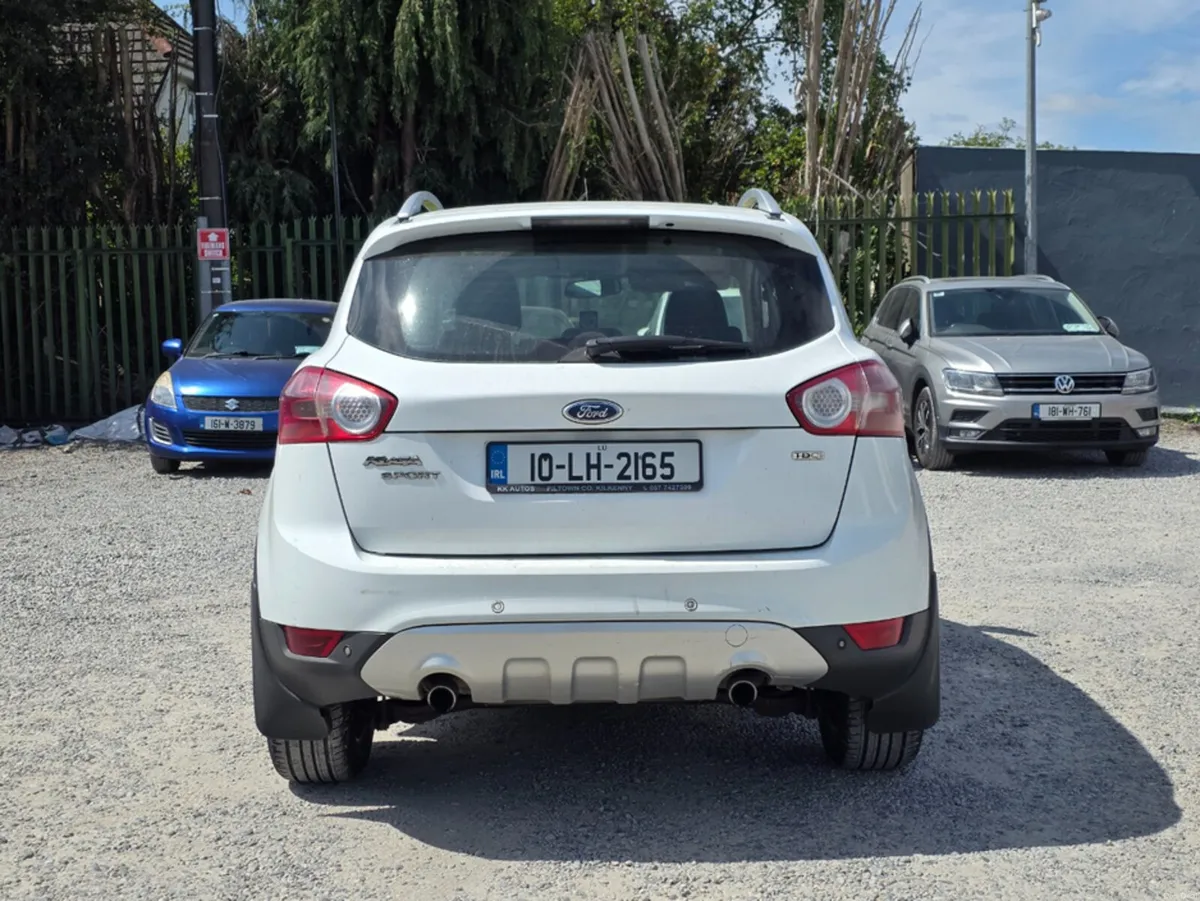 Ford Kuga ZETEC 2.0 TDCI 140PS FWD 6SPEED 5DR - Image 6
