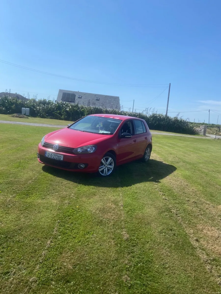Volkswagen Golf 2012 - Image 2