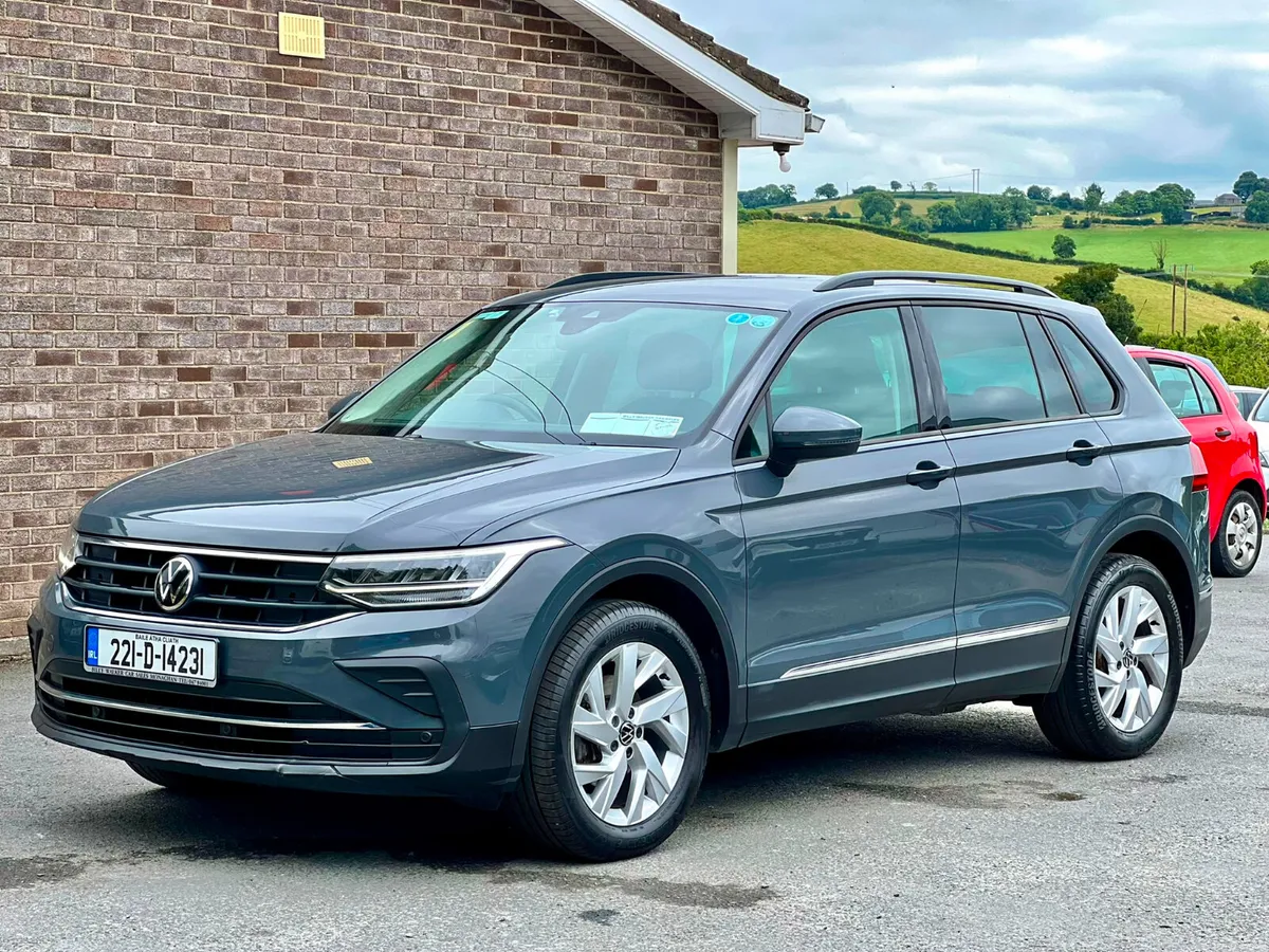 Volkswagen Tiguan 2022 - Image 2