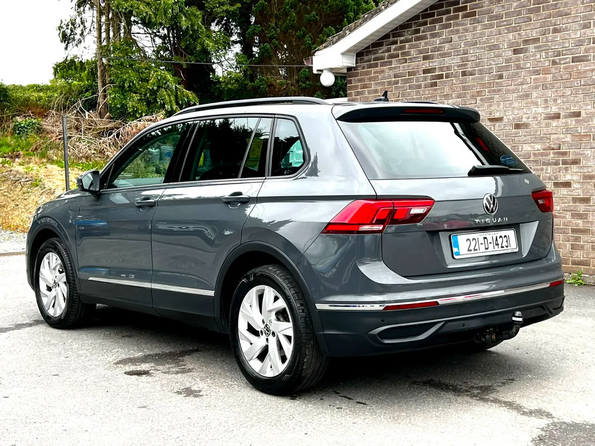 Volkswagen Tiguan 2022 - Image 4