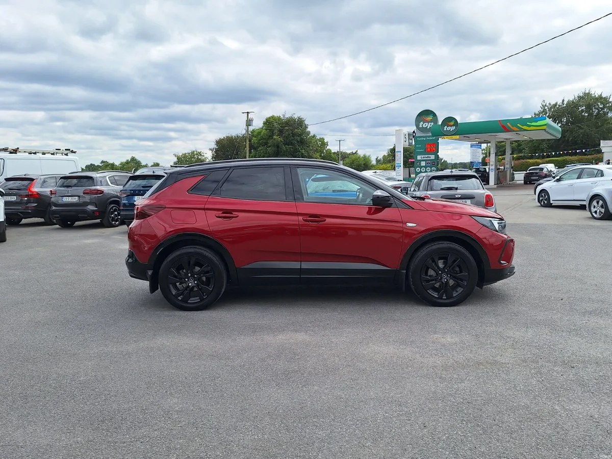 Opel Grandland X 1.5 Automatic *Top Spec/Heated Se - Image 2