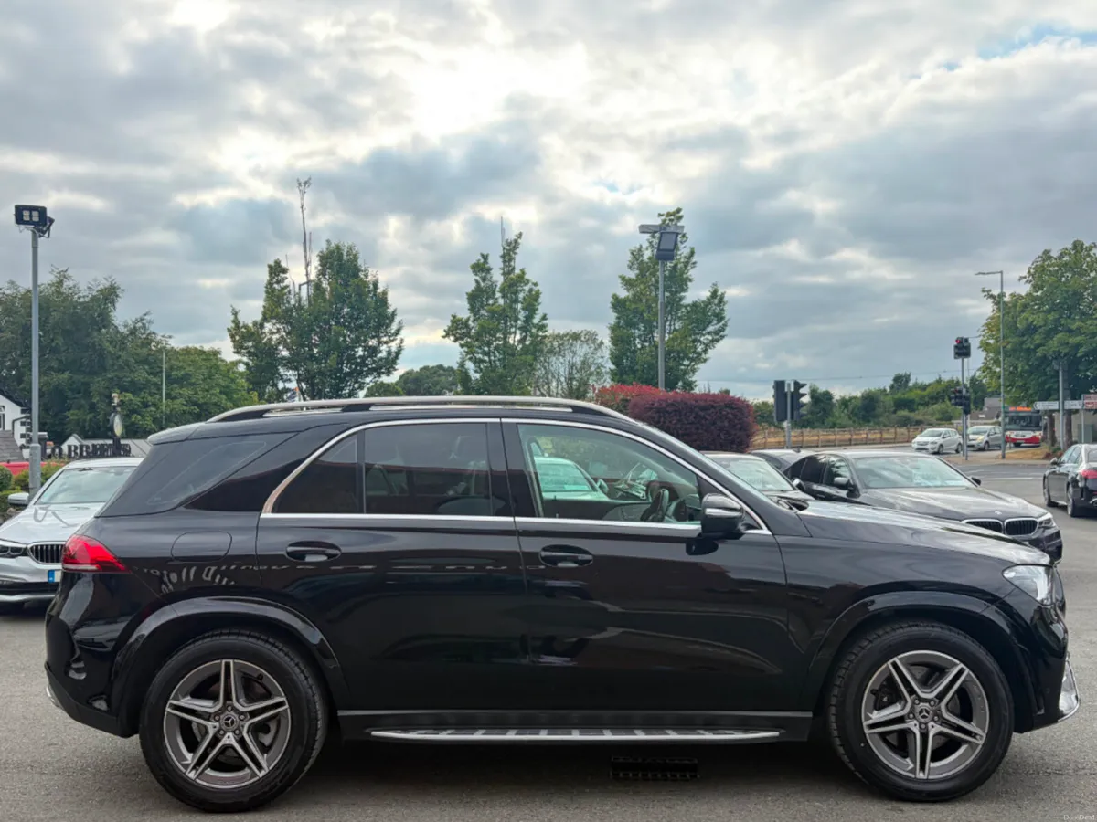 Mercedes-Benz GLE 300D AMG 4matic AUTO *Low Kils* - Image 4