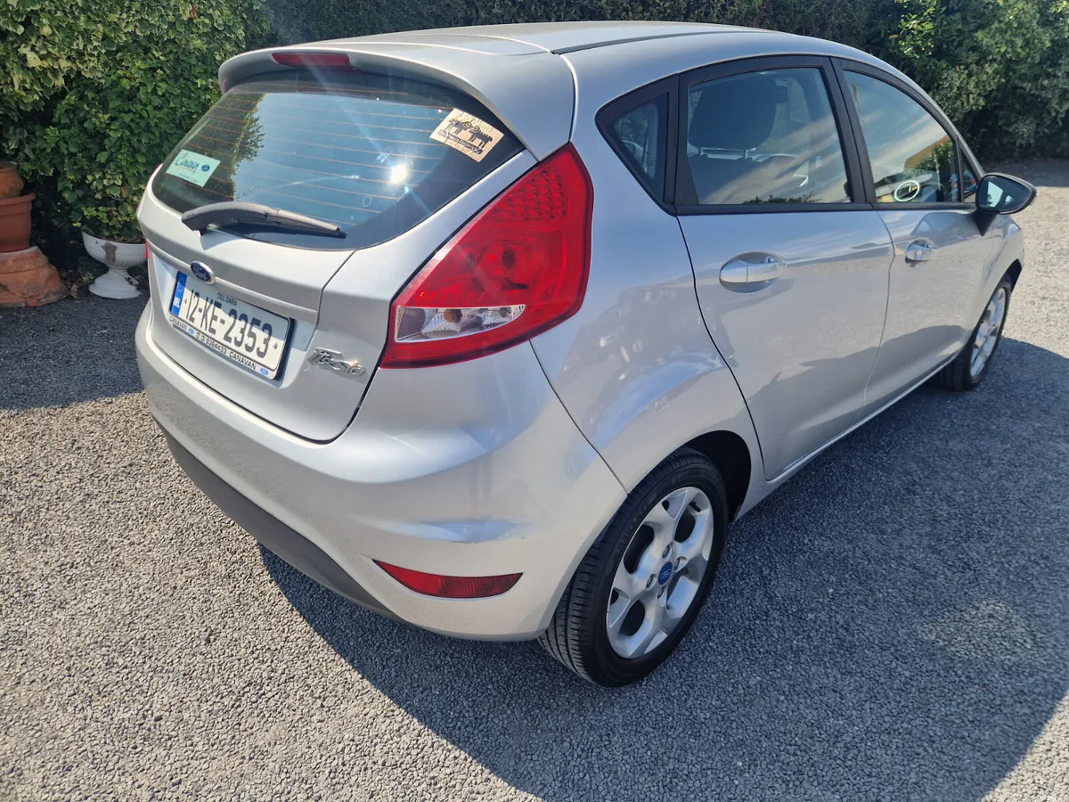 Ford Fiesta  1.25 ZETEC 2012 - Image 4