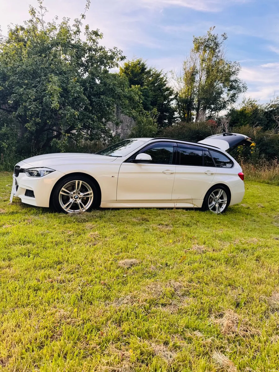 2016 BMW320D’M-Sport Tourer *M-Performance’41200km - Image 3
