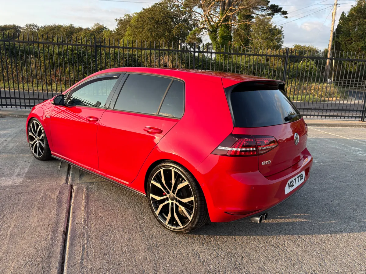 Volkswagen Golf GTD - Image 2