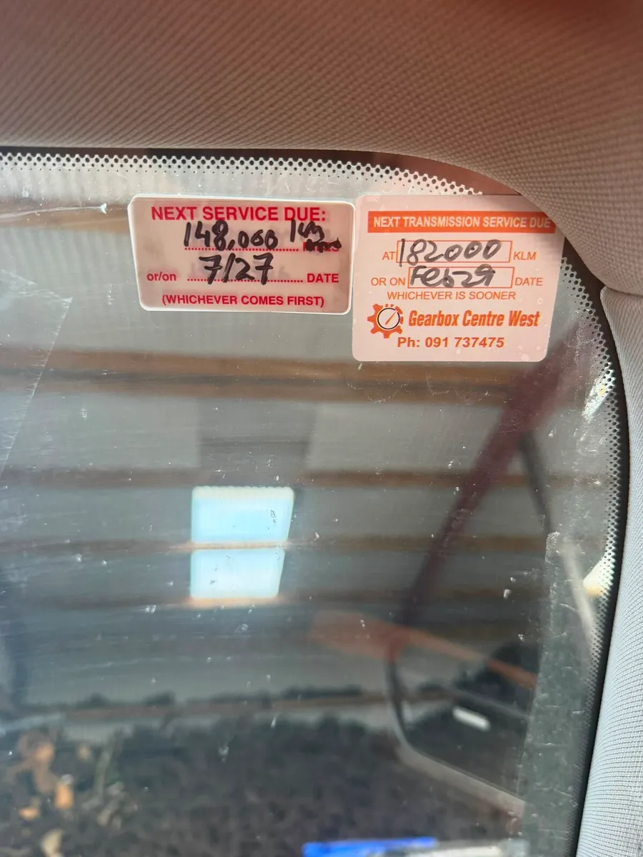 Car - Image 2