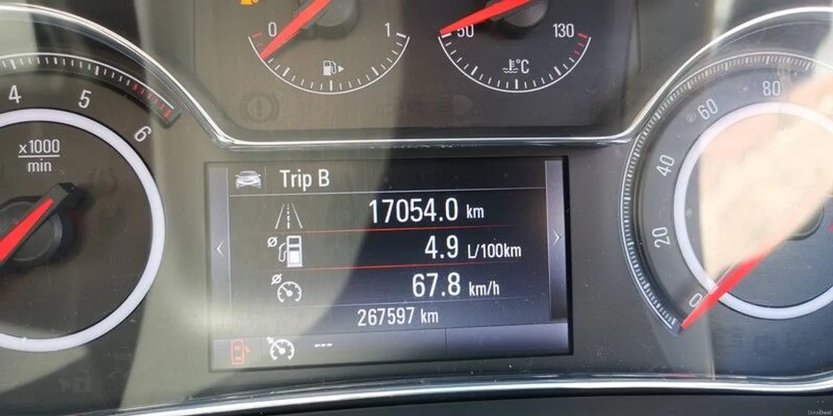 2014 Vauxhall Insignia 2.0 Cdti + 4 new tyres - Image 5