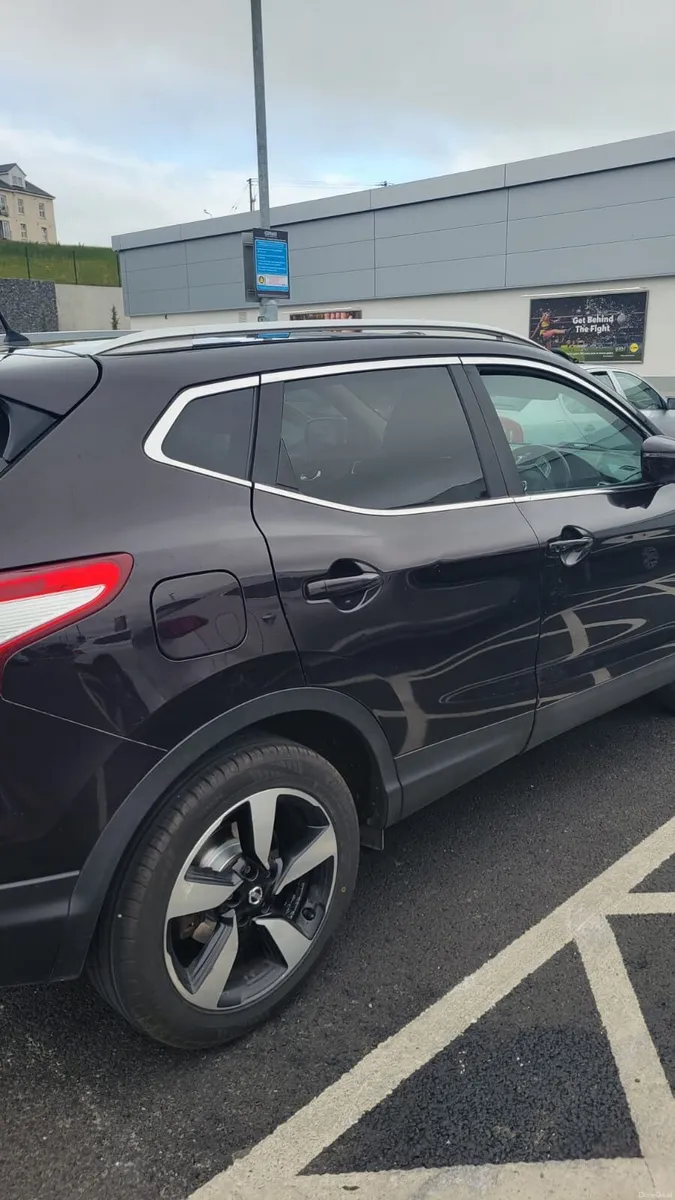 Nissan Qashqai 2017 - Image 1