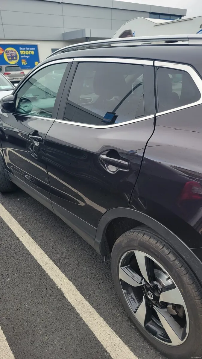 Nissan Qashqai 2017 - Image 2