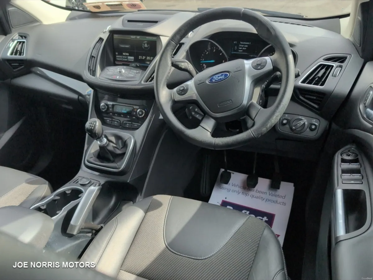 Ford Kuga C520 TITANIUM 2.0 TDCi - Image 6