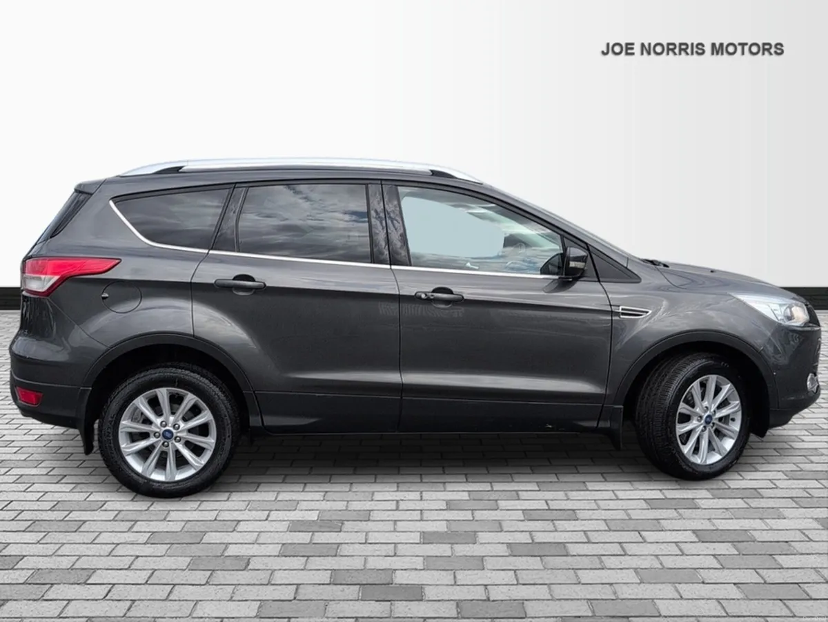 Ford Kuga C520 TITANIUM 2.0 TDCi - Image 4