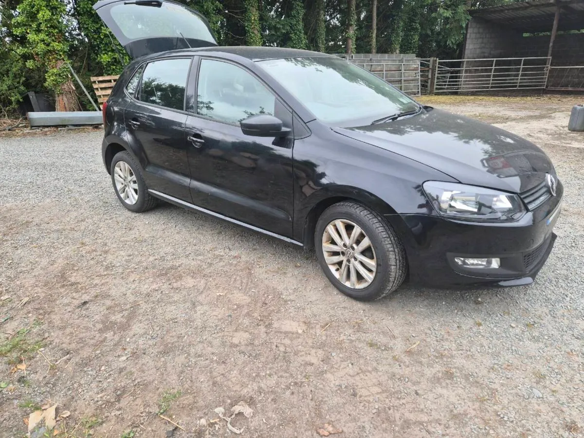 Car - Image 3