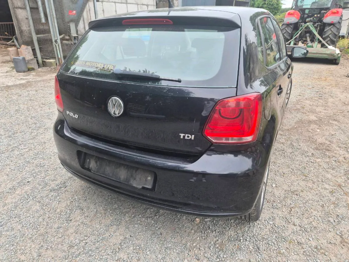 Car - Image 4