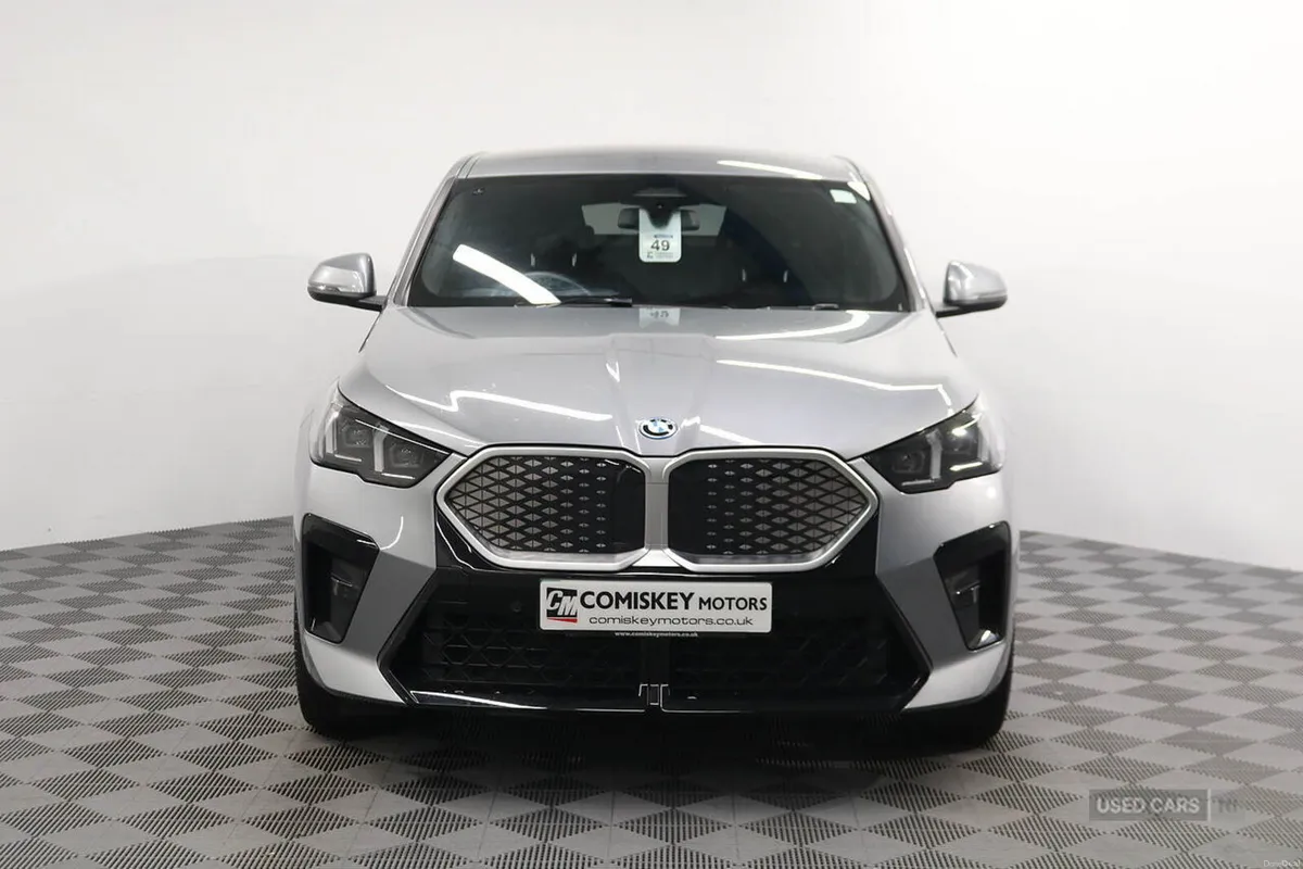 BMW iX2 30 M Sport - Image 2