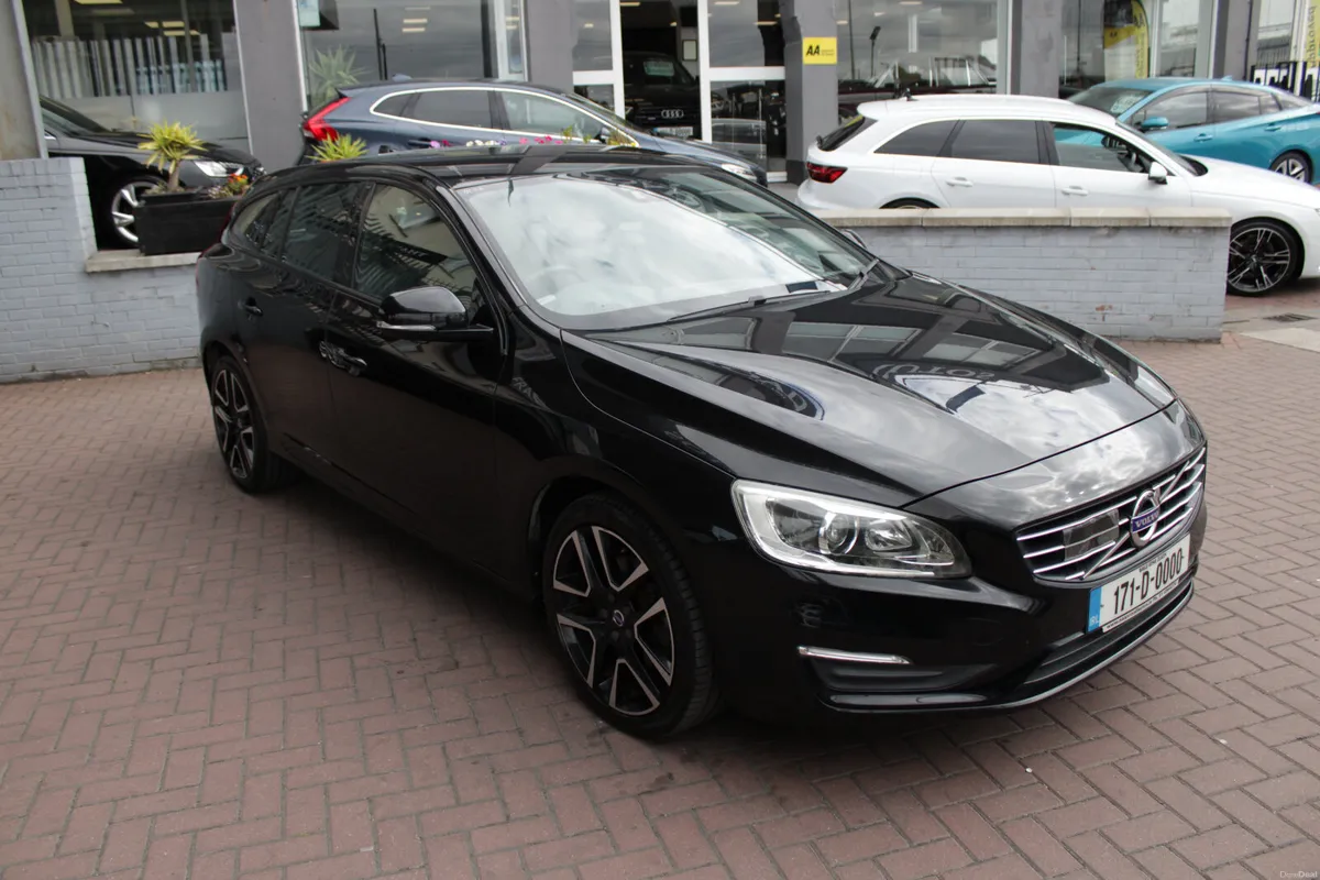 2017 VOLVO V60 5DR ESTATE AUTOMATIC 2.0 - Image 1