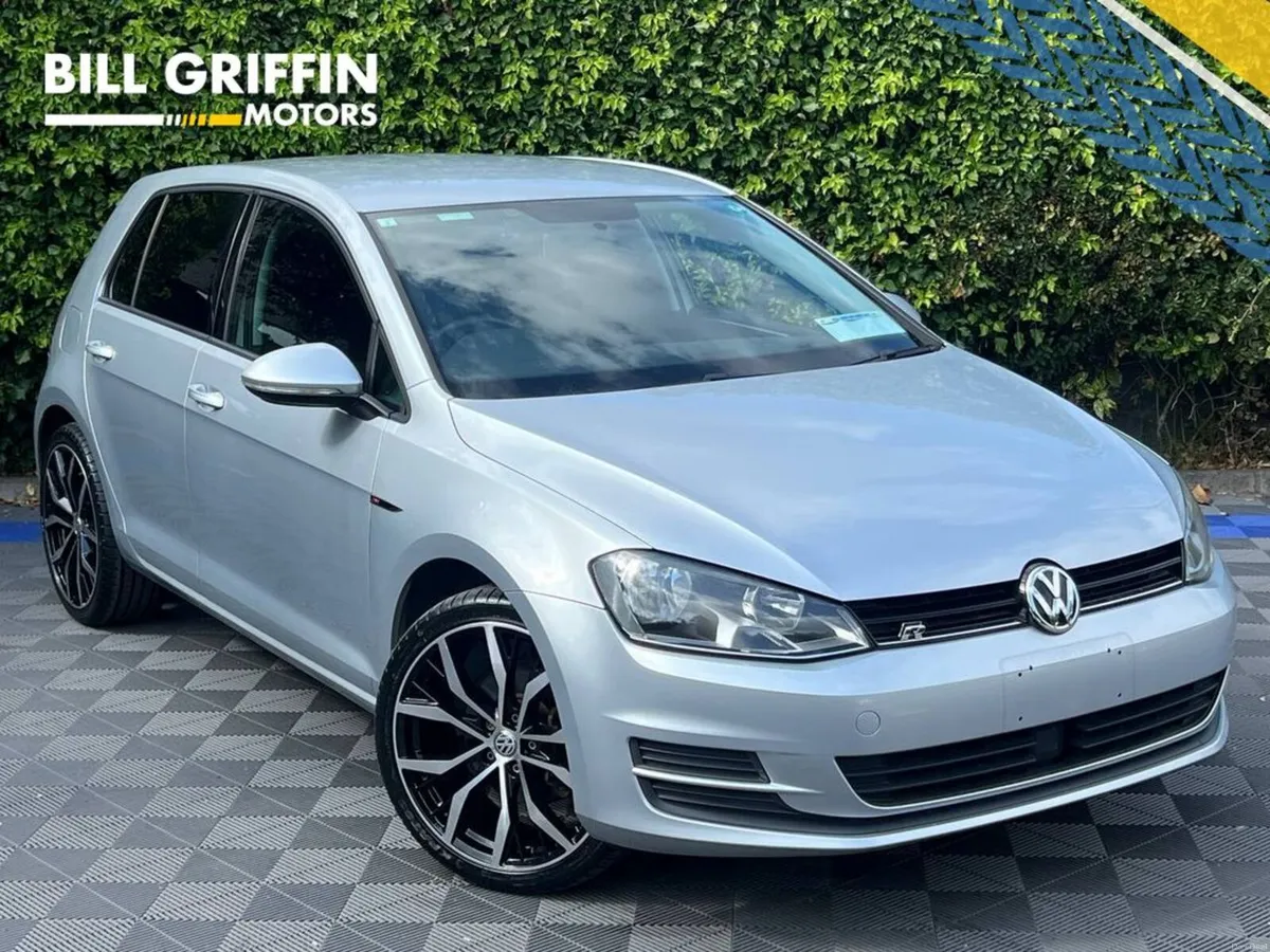 Volkswagen Golf R-LINE PACK 1.2 TSI AUTO // NEW DI - Image 1