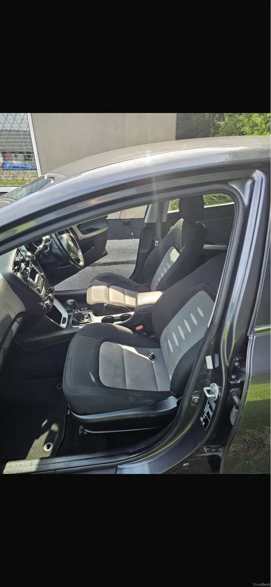 Kia Ceed - Image 5