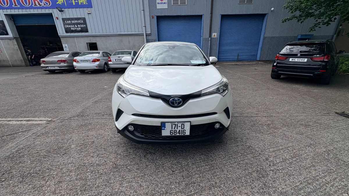 Toyota C-HR 1.8 Hybrid Petrol 2017 - Image 2