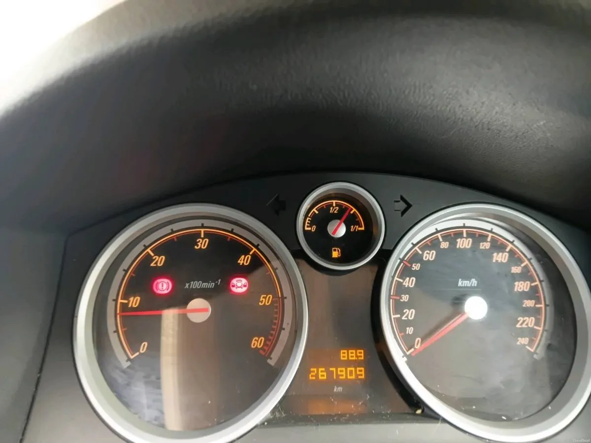 Opel Astra SRI 09 - Image 4