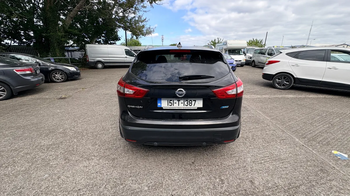 Nissan Qashqai 1.5 Diesel 2015 - Image 5