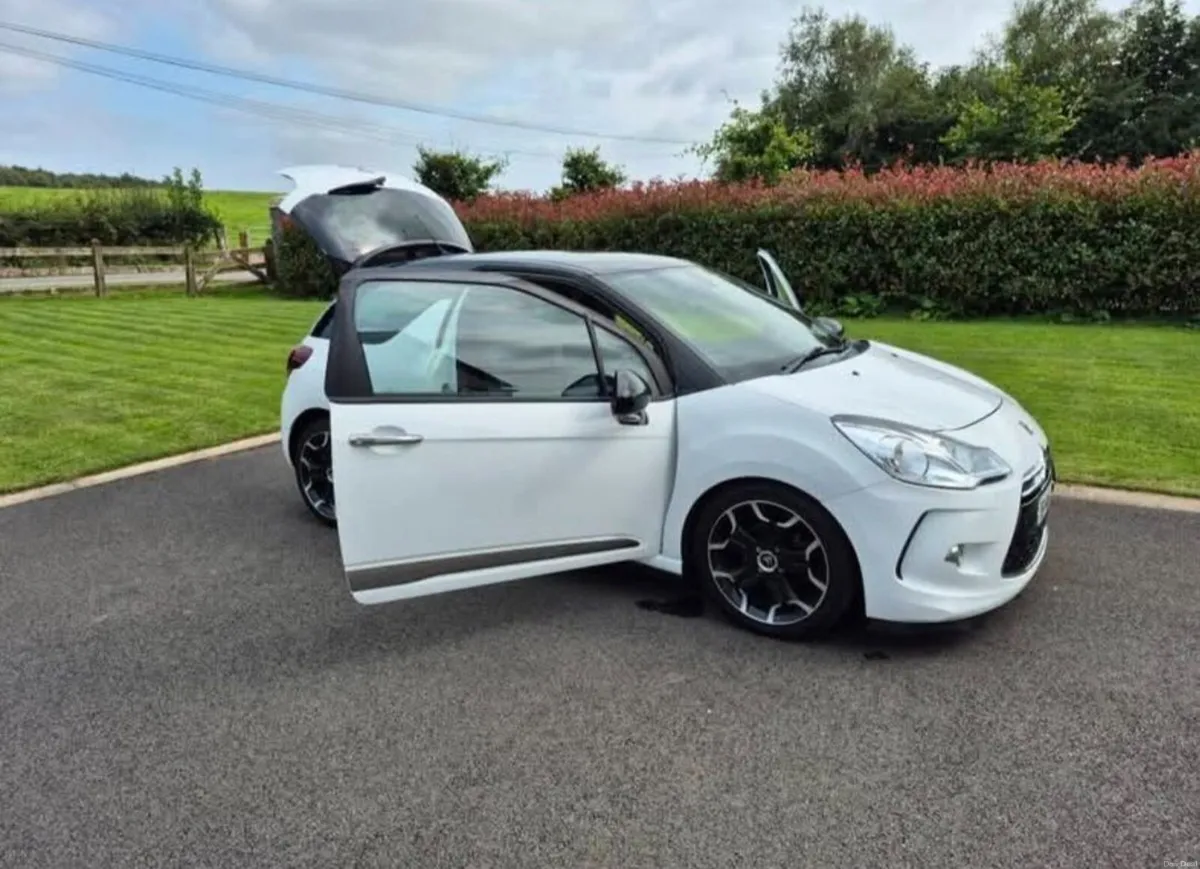 Citroen DS3 DStyle 2015 1.6 White - Image 2