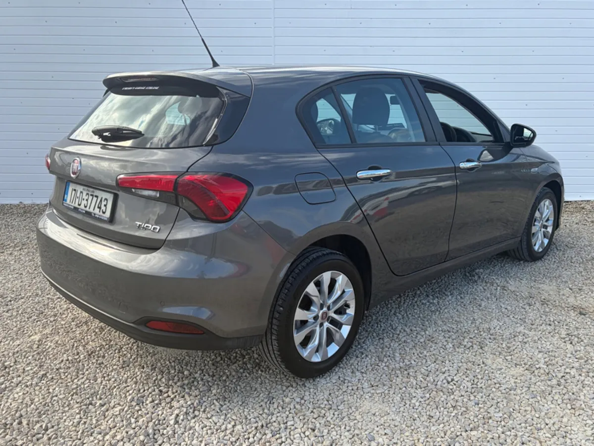 Fiat Tipo HB 1.3 MJ 95BHP EASY 5DR - Image 2