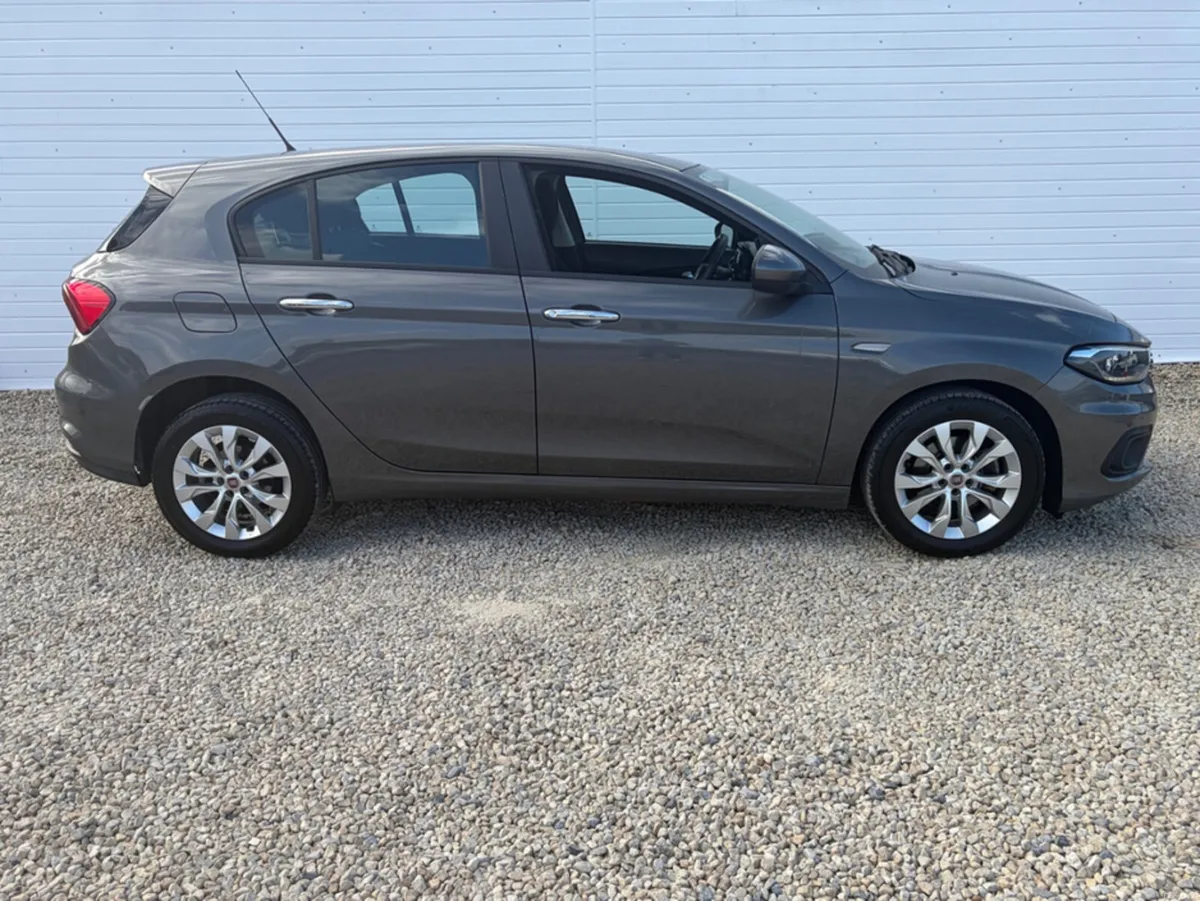 Fiat Tipo HB 1.3 MJ 95BHP EASY 5DR - Image 5