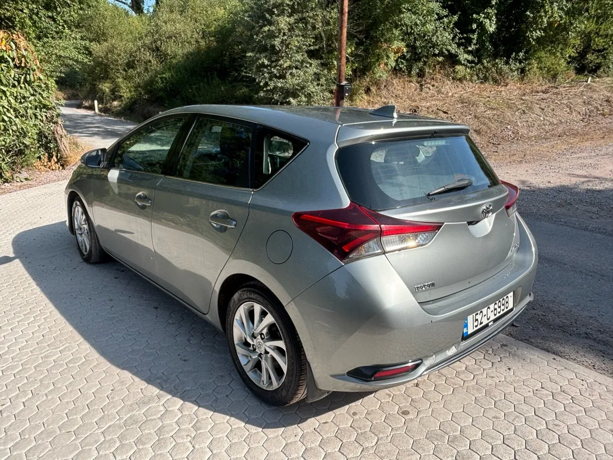 Toyota Auris - Image 4