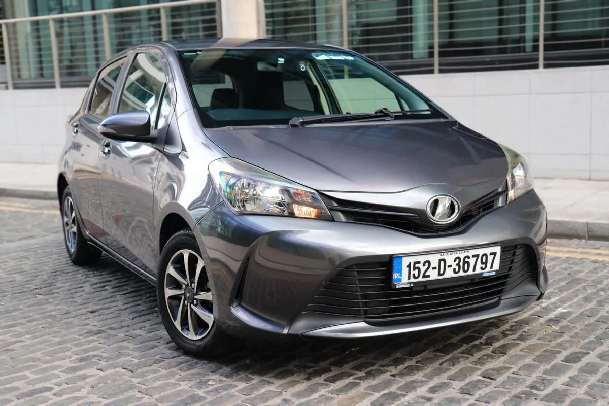 NOW RESERVED 2015 Toyota Vitz // Automatic // Low - Image 6