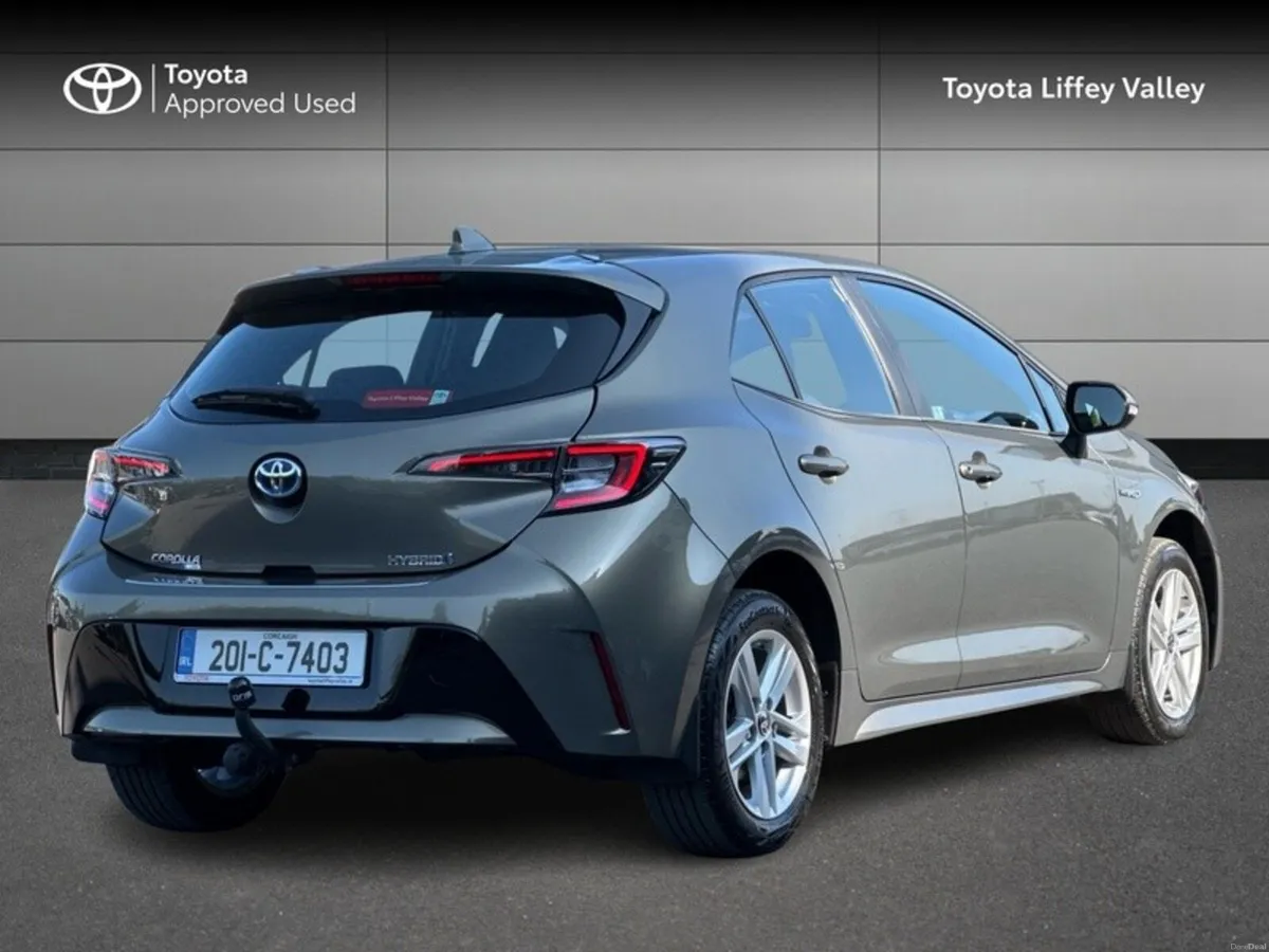 Toyota Corolla HYBRID LUNA H/B 4DR AUTO - Image 2