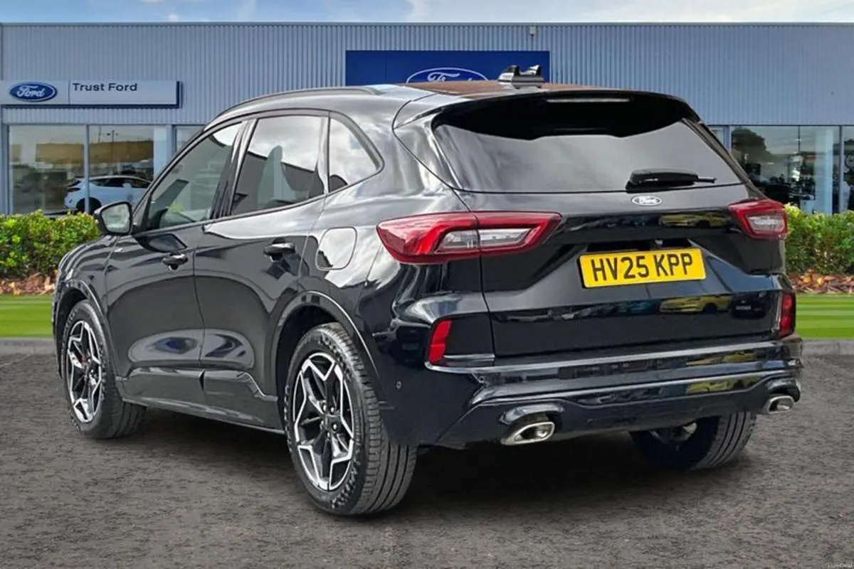 Ford Kuga ST-Line X - Image 2