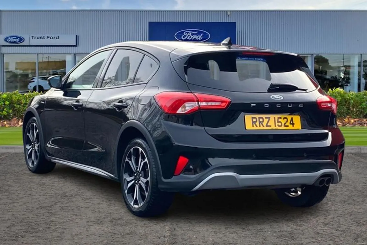 Ford Focus Active X - Image 2