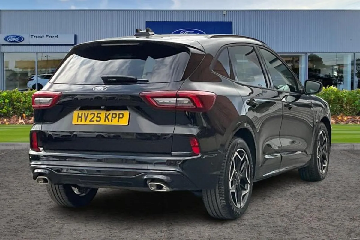 Ford Kuga ST-Line X - Image 4