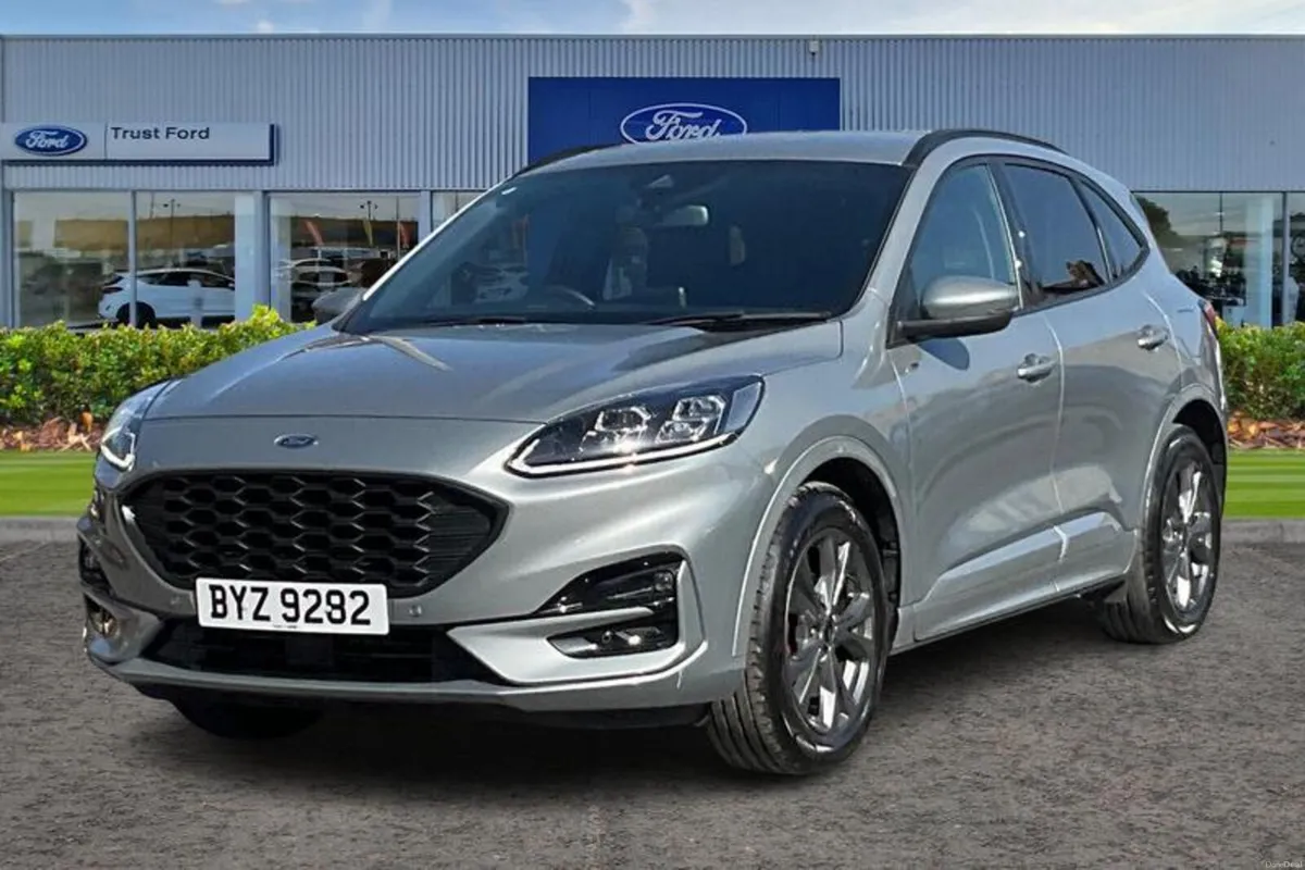 Ford Kuga 1.5 EcoBoost 150 ST-Line Edition 5dr**RE - Image 5