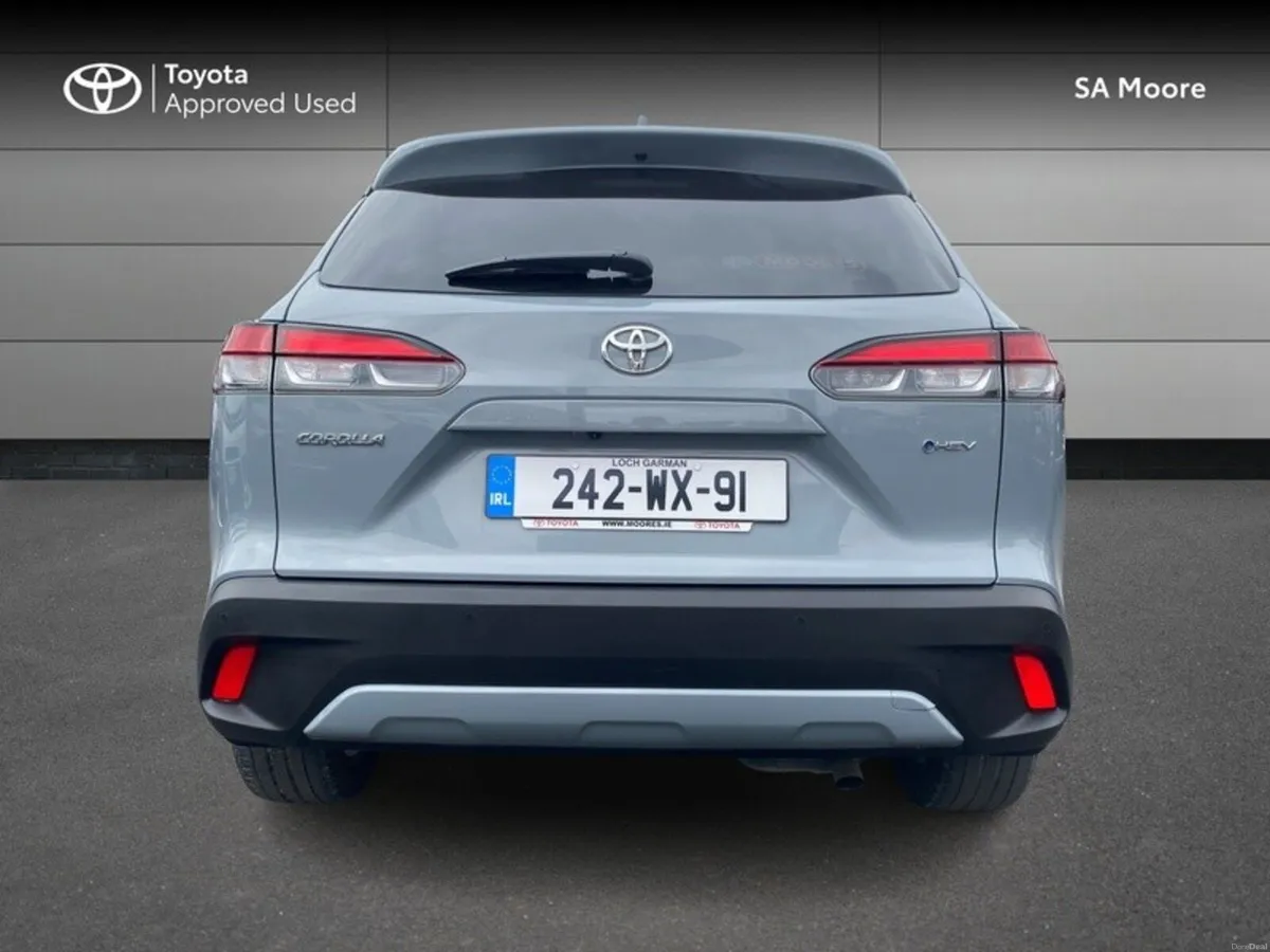 Toyota Corolla Cross HYBRID SPORT - Image 4