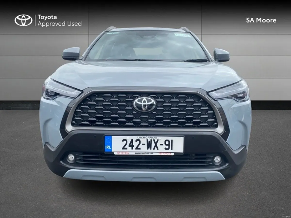 Toyota Corolla Cross HYBRID SPORT - Image 5