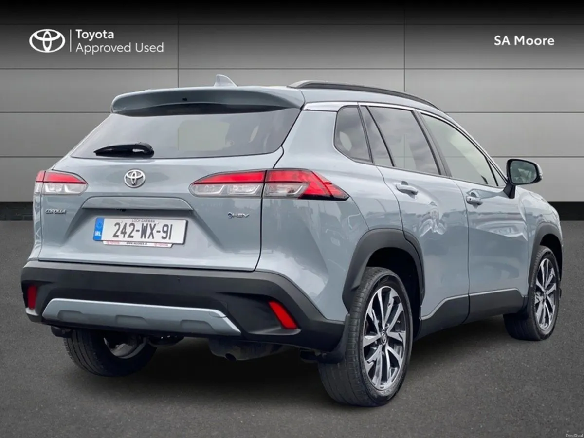 Toyota Corolla Cross HYBRID SPORT - Image 2