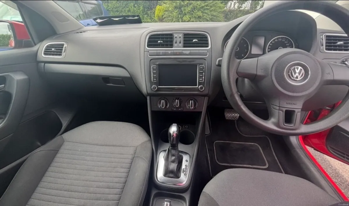2012 Volkswagen polo 1.2 petrol automatic - Image 6