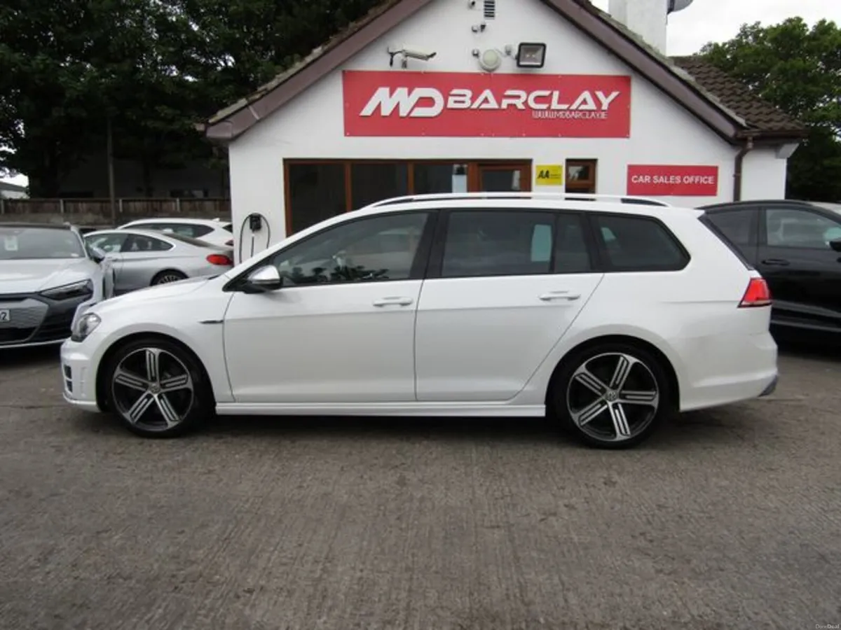 Volkswagen Golf GOLF R ESTATE AWD 5DR Auto - Image 5