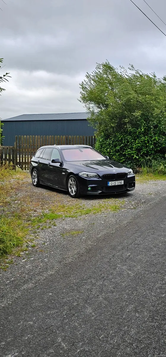 BMW 5-Series 2012 - Image 6