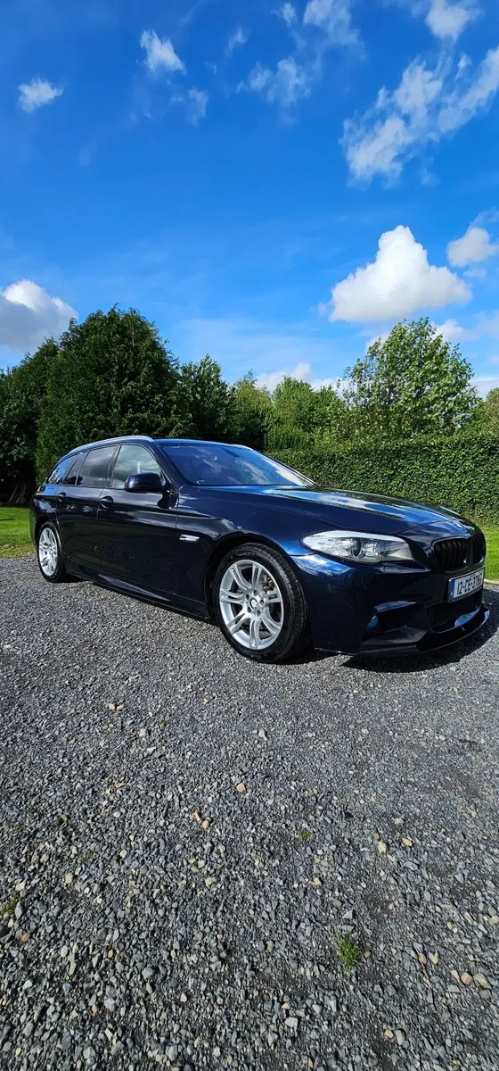 BMW 5-Series 2012 - Image 1