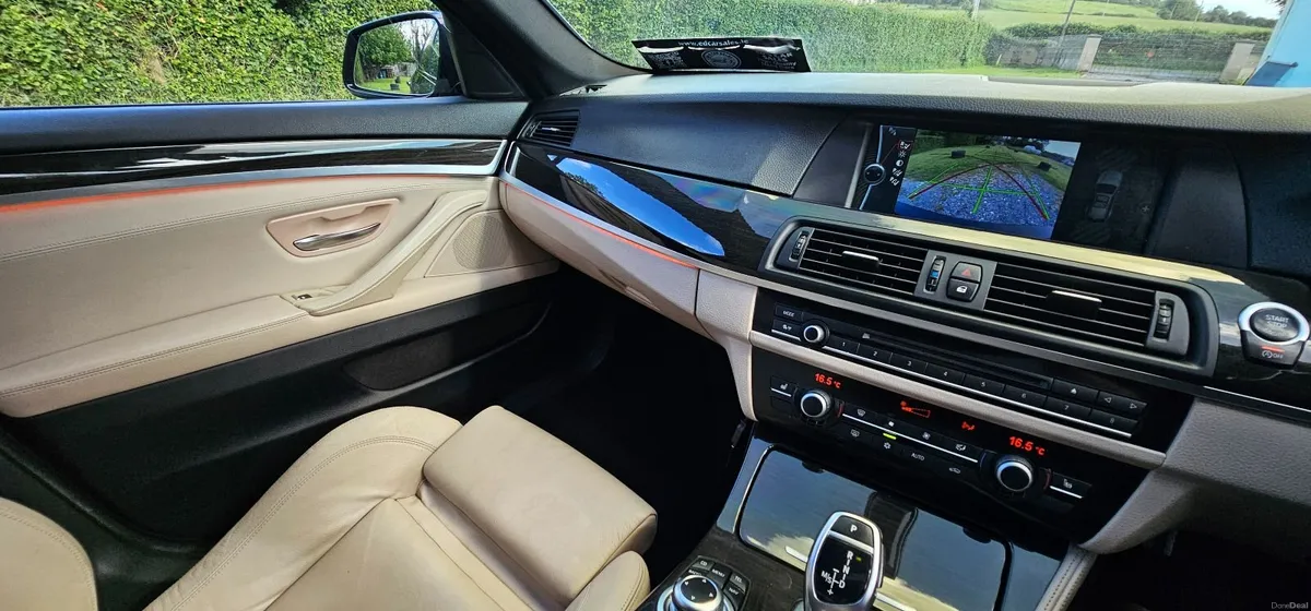 BMW 5-Series 2012 - Image 4