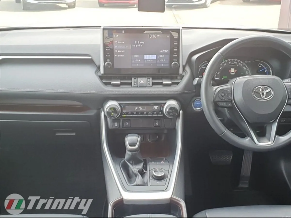 Toyota RAV4 ** G HYBRID ** HUGE SPEC ** TRINITY MO - Image 2