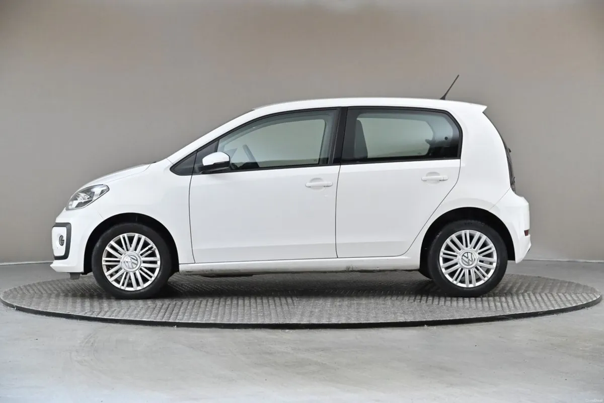 Volkswagen up! 1.0 60BHP MOVE UP 5SPD 5DR **LOW KM - Image 5