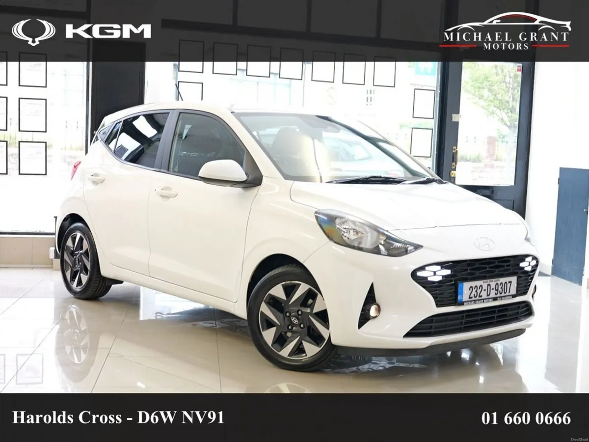 Hyundai i10 DELUXE PLUS 1.0 PETROL ONLY 45KM 1 OWN - Image 1