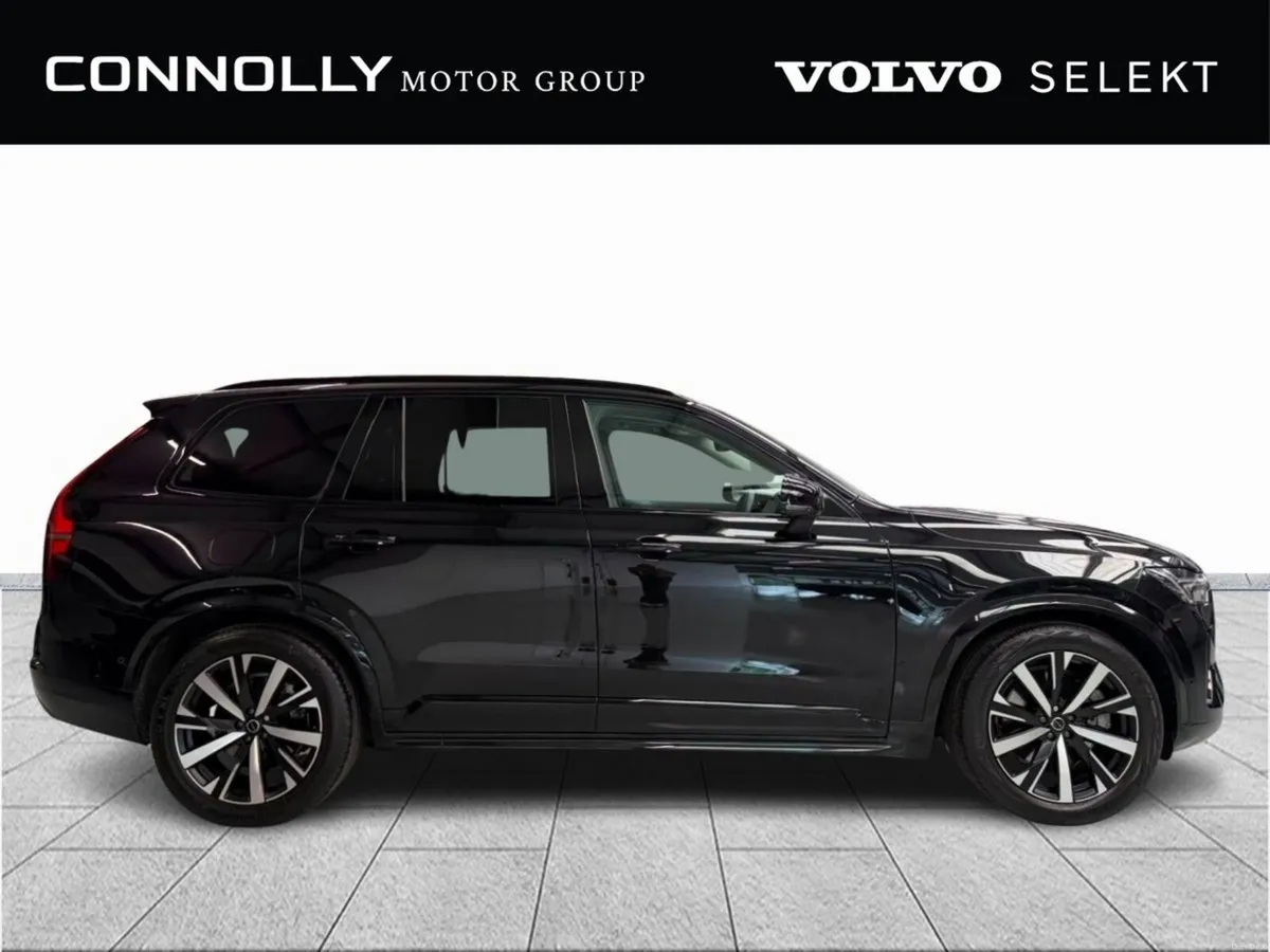 Volvo XC90 T8 PHEV AWD Plus Dark Theme - Image 4