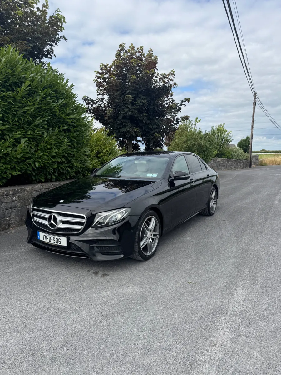 2017 MERCEDES E CLASS AMG LINE - Image 4