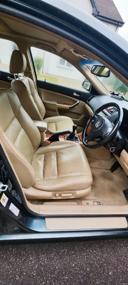 Honda Accord 2006 Executive 2.0 i-VTEC - Image 3
