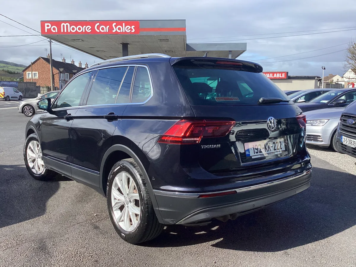 Volkswagen Tiguan ** HIGHLINE * 1 OWNER - Image 6