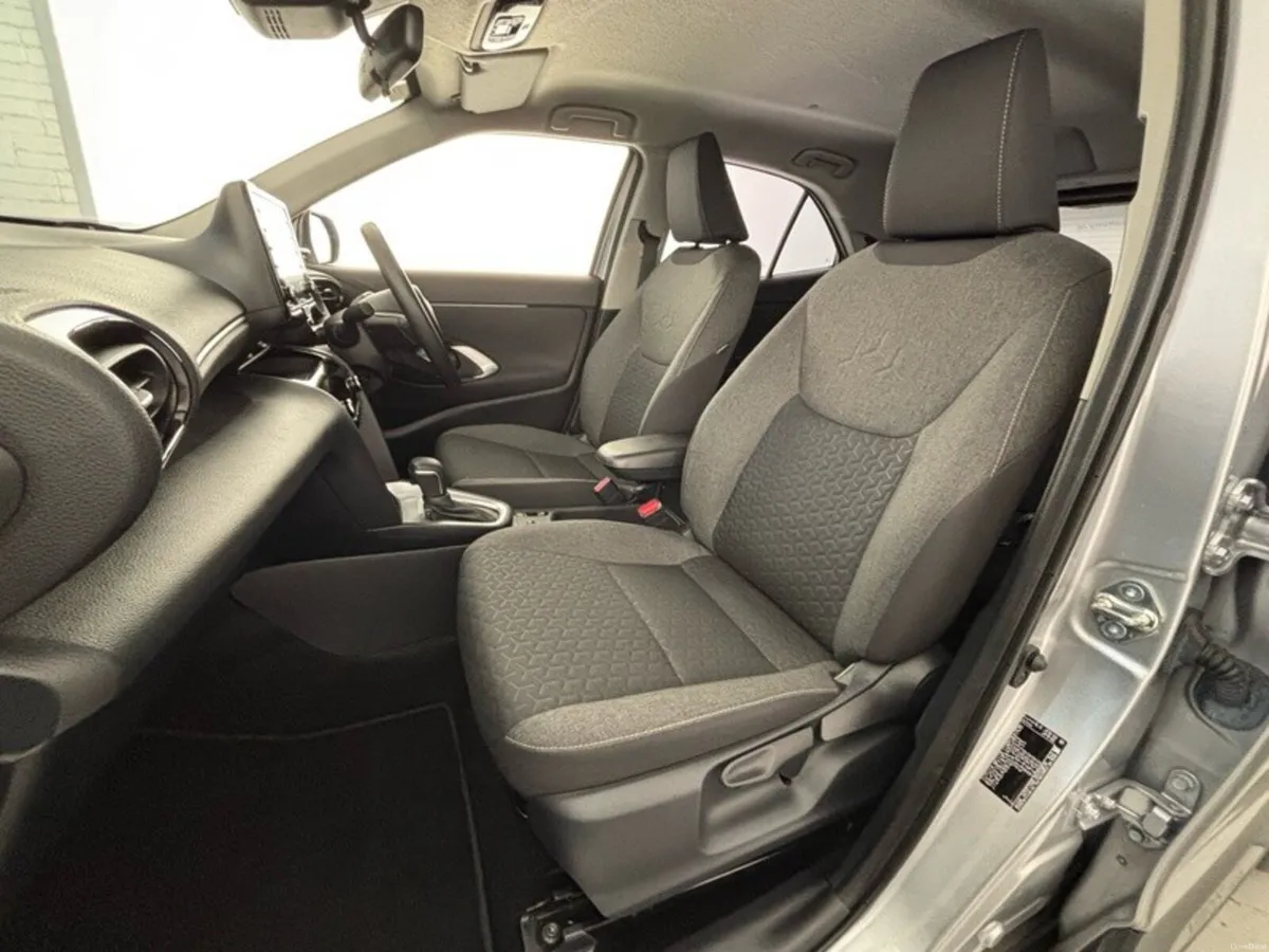 Toyota Yaris Cross LUNA - Image 6